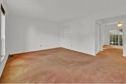 515 N Kirkwood Road #4W, Kirkwood, MO 63122 - Photo 3