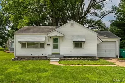 10139 Cabot Drive, Bellefontaine Neighbors, MO 63137 - Photo 23