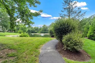 2348 Fairwood Forest Court, Chesterfield, MO 63017 - Photo 47