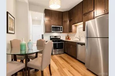 2329 Hickory Street, Saint Louis, MO 63104 - Photo 7
