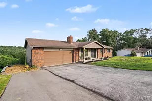 11 Windswept Dr, Arnold, MO 63010 - Photo 3