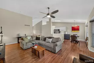 18 Farnsworth Ct, O'Fallon, MO 63368 - Photo 5