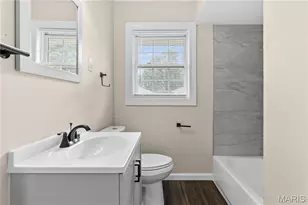 1695 Marshall Ct, Florissant, MO 63031 - Photo 15