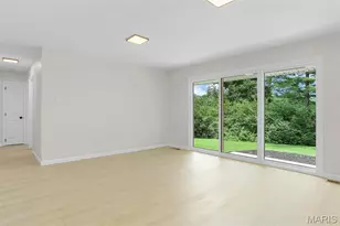 1036 Orchard Lakes Dr, Saint Louis, MO 63146 - Photo 27