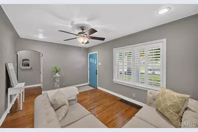649 Rochester Drive, Mehlville, MO 63125 - Photo 11