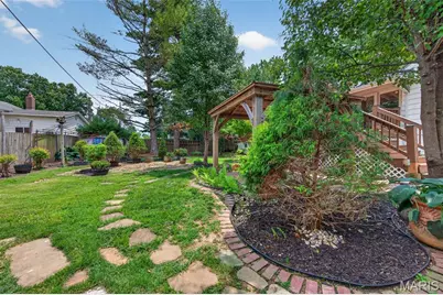 649 Rochester Drive, Mehlville, MO 63125 - Photo 61