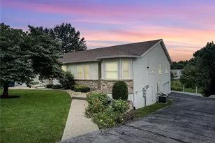 109 Wenona Dr, Washington, MO 63090 - Photo 1