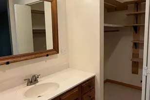 217 Westview St, Palmyra, MO 63461 - Photo 25