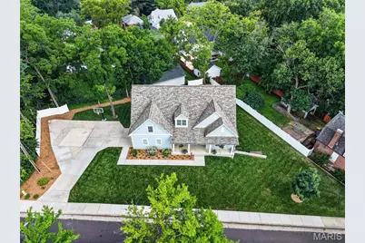 140 S Old Orchard Avenue, Webster Groves, MO 63119 - Photo 1
