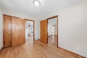 4438 Vance Ave, Woodson Terrace, MO 63134 - Photo 11