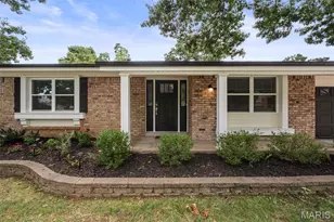 628 Hickory Knoll Ct, Ballwin, MO 63021 - Photo 3