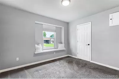 2126 England Town Road, Oakville, MO 63129 - Photo 39