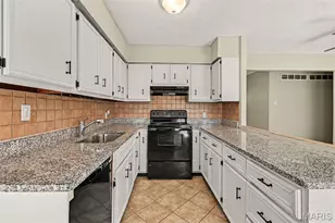 850 Campion Ln, Florissant, MO 63031 - Photo 3