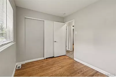 850 Campion Lane, Florissant, MO 63031 - Photo 5