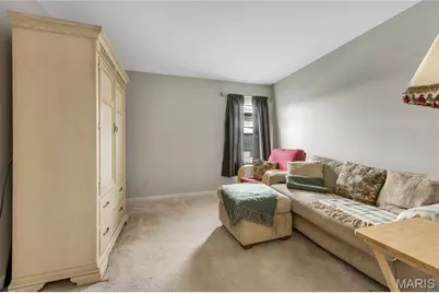 3772 Greenmoor Gardens Court, Florissant, MO 63034 - Photo 15