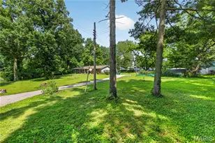 10500 Toelle Ln, Saint Louis, MO 63137 - Photo 39