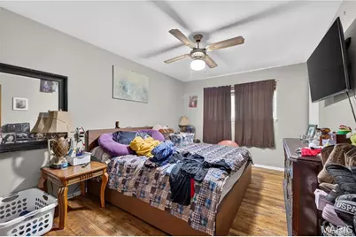 10500 Toelle Lane, Saint Louis, MO 63137 - Photo 29