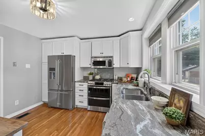 5820 Neosho Street, Saint Louis, MO 63109 - Photo 9