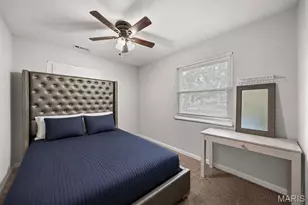 573 Coach Light Ln, Hazelwood, MO 63042 - Photo 23