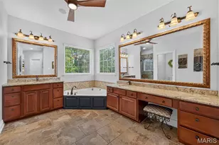 467 Oakshire Ln, Saint Louis, MO 63122 - Photo 39
