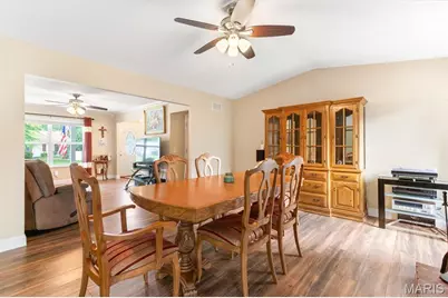 1308 Cave Springs Estate Drive, Saint Peters, MO 63376 - Photo 21