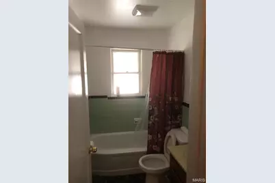 116 Henquin Drive, Saint Louis, MO 63135 - Photo 7