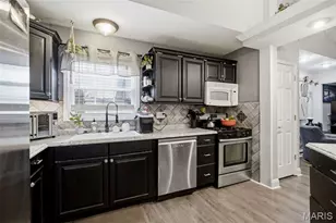 803 Streiff Ln, Ballwin, MO 63011 - Photo 13