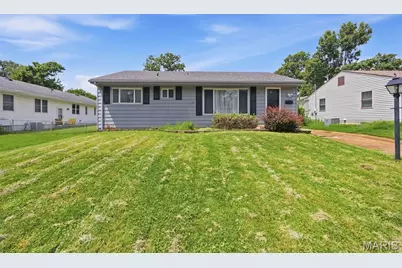 8139 S Laclede Station Road, Saint Louis, MO 63123 - Photo 1