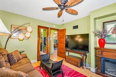 4100 Rosa Avenue, Saint Louis, MO 63116 - Photo 11