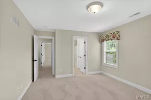25 Magnolia Dr, Saint Louis, MO 63124 - Photo 41