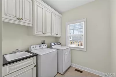 25 Magnolia Drive, Saint Louis, MO 63124 - Photo 21