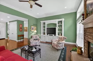 25 Magnolia Dr, Saint Louis, MO 63124 - Photo 19