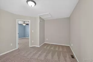 1731 Preston Centre Dr, Fenton, MO 63026 - Photo 27