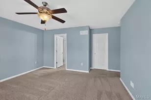 1731 Preston Centre Dr, Fenton, MO 63026 - Photo 23