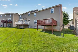 1731 Preston Centre Dr, Fenton, MO 63026 - Photo 41