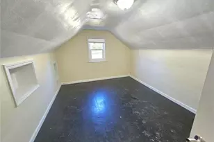 1372 Heydt Ave, Saint Louis, MO 63135 - Photo 11