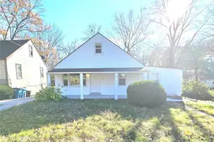 1372 Heydt Ave, Saint Louis, MO 63135 - Photo 1