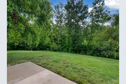 836 Wayland Drive, O'Fallon, MO 63366 - Photo 9