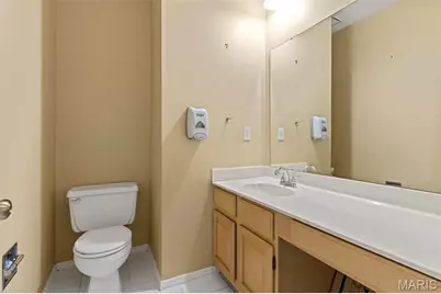 11 Moselle Court, Hazelwood, MO 63031 - Photo 17