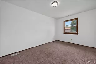 608 Mosport Dr, Saint Charles, MO 63304 - Photo 27