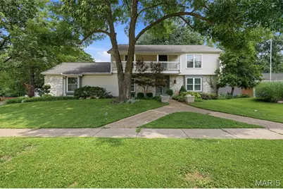 2156 Courtleigh Lane, Chesterfield, MO 63017 - Photo 1