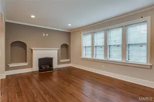 7552 Wydown Blvd, Clayton, MO 63105 - Photo 3