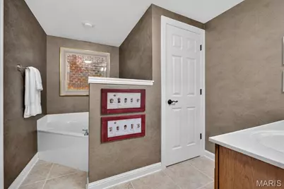 731 Bordeaux Circle, Saint Albans, MO 63073 - Photo 51
