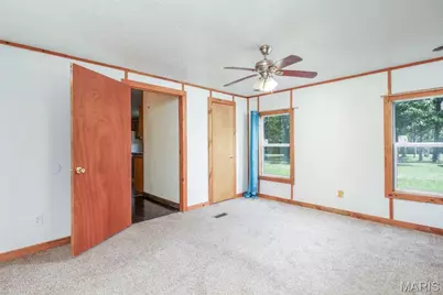25049 Heritage Lane, Lebanon, MO 65536 - Photo 11