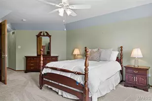 212 Harbour Pointe Dr, Wildwood, MO 63040 - Photo 19