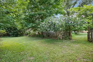 13 Castle Dr, Florissant, MO 63034 - Photo 45