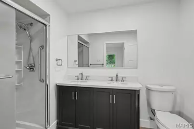13 Castle Drive, Florissant, MO 63034 - Photo 19