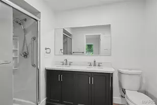 13 Castle Dr, Florissant, MO 63034 - Photo 19