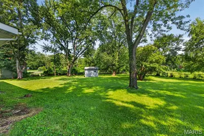 5 Filly Court, Florissant, MO 63033 - Photo 39