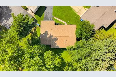5 Filly Court, Florissant, MO 63033 - Photo 7